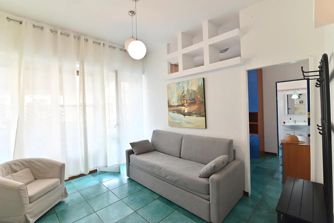 דירה קליארי Izzhome Holiday Terrace