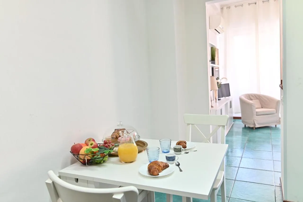 קליארי Izzhome Holiday Terrace