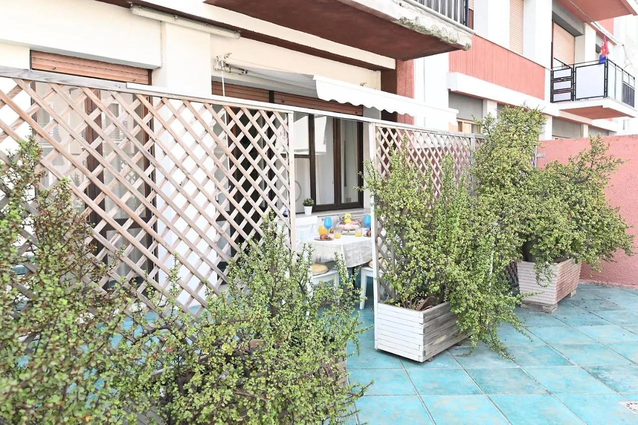 דירה קליארי Izzhome Holiday Terrace איטליה
