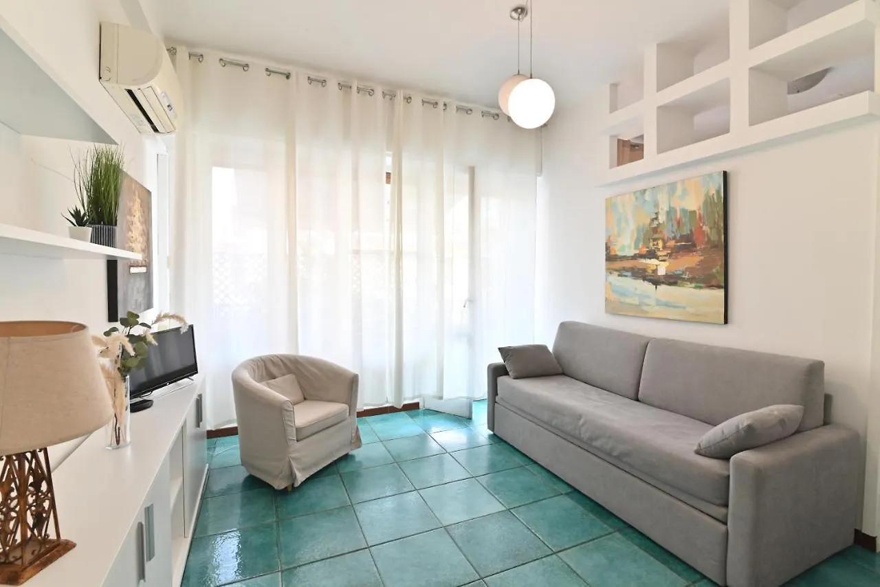 קליארי Izzhome Holiday Terrace